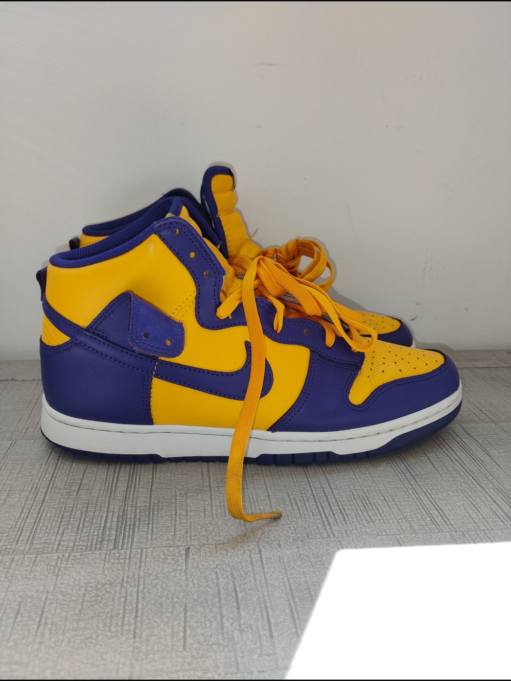 Nike Men's High-Top Sneakers in Purple and Yellow